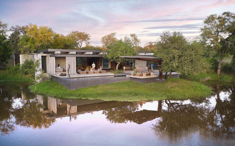 Exterior view of Cheetah Plains Villa.
